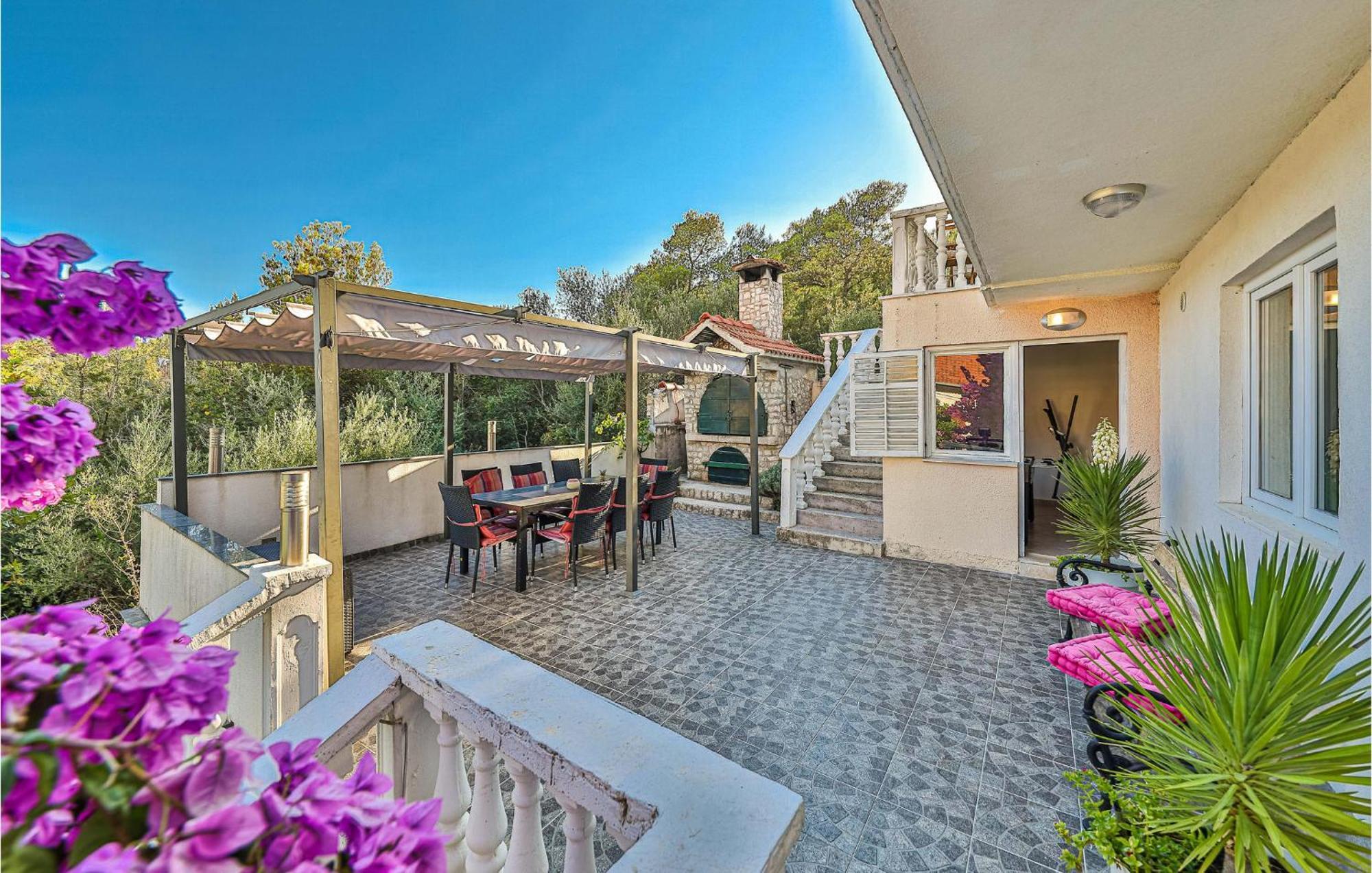 Stunning Home In Marina With Heated Swimming Pool Екстер'єр фото